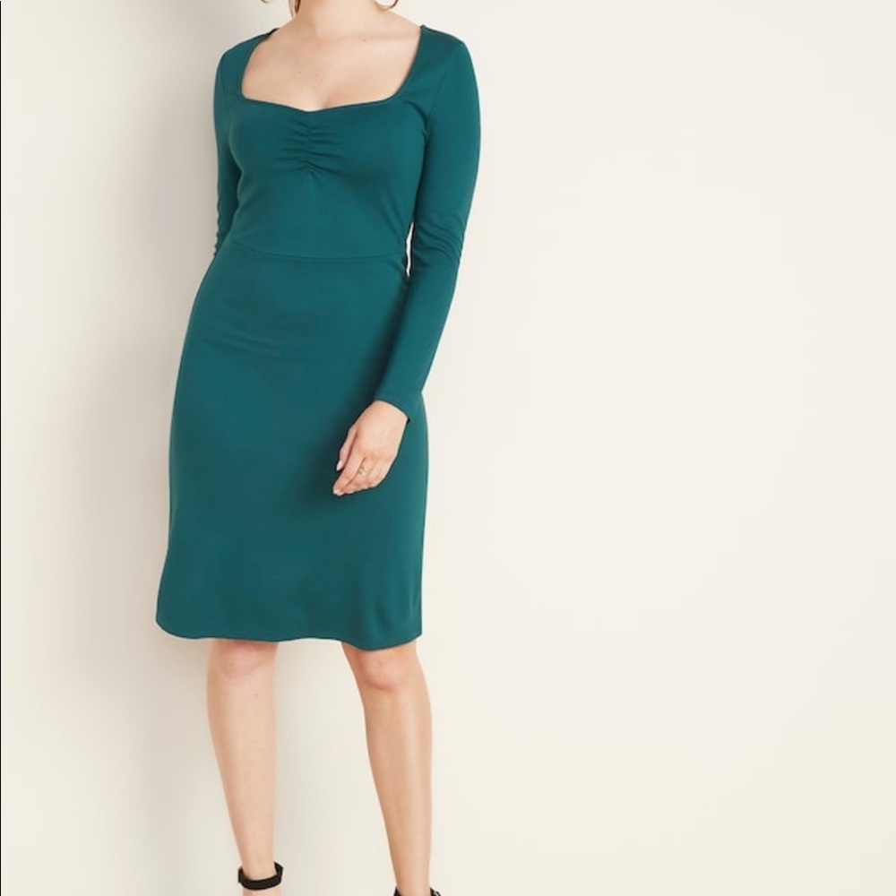 🌺 Ponte-Knit Ruched Sheath Dress for Women🌺
